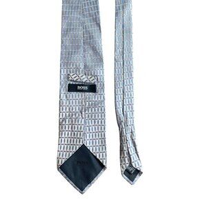 Hugo Boss Silk Tie Geometric Pattern Blue Red Tan Made in Italy Classic Necktie